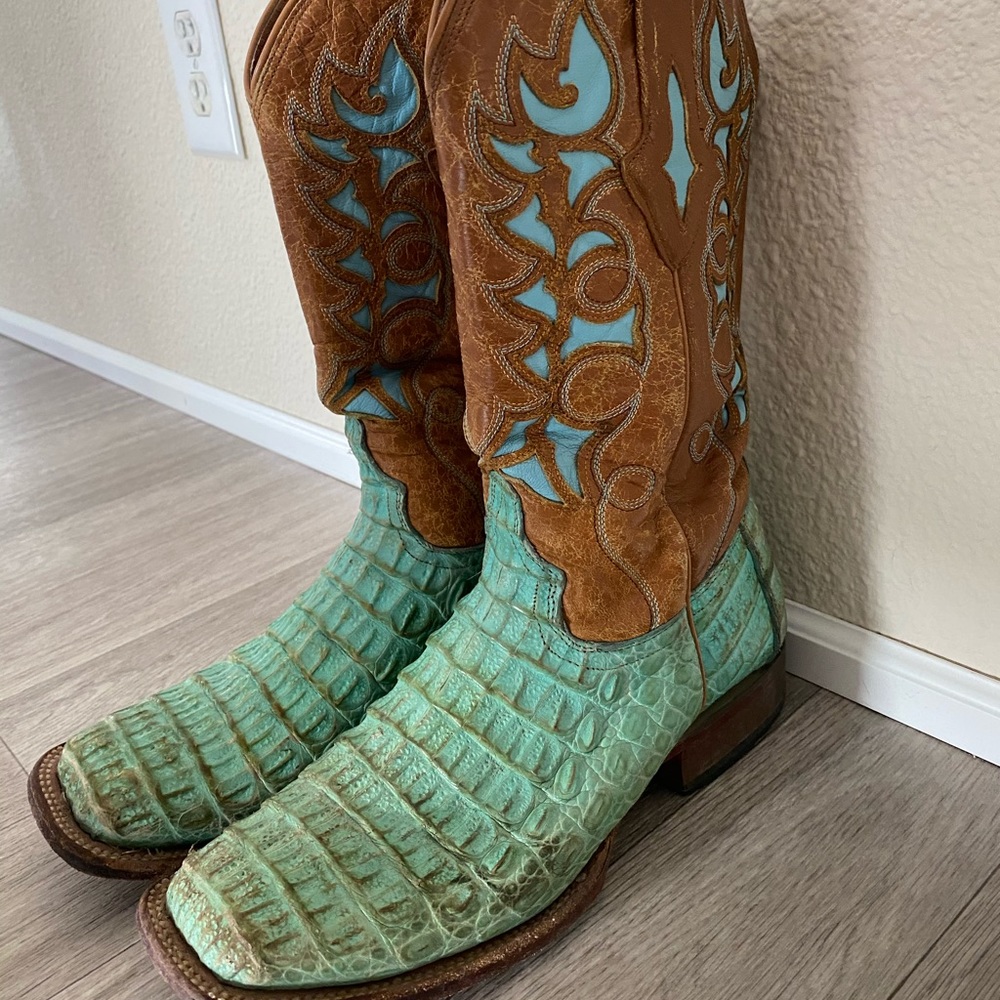 Super unique resistol boots 8.5